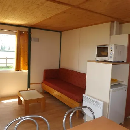 4 Pers Avec Piscine Chauffee, Terrasse Et Tv - - Fr-1-742-538 Holiday home